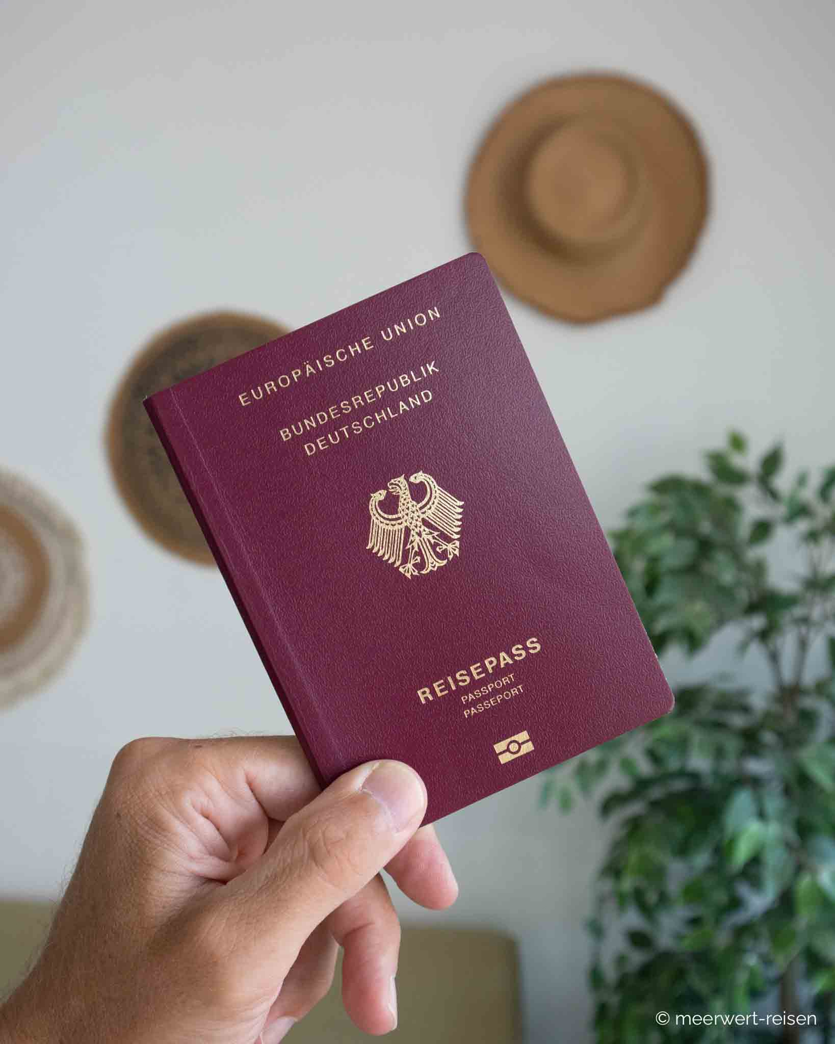 Deutscher Reisepass Cover Deutscher Reisepass Cover